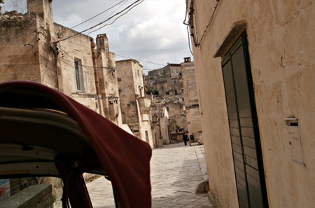 Matera-2-Sassi-taken-from-the-taxi