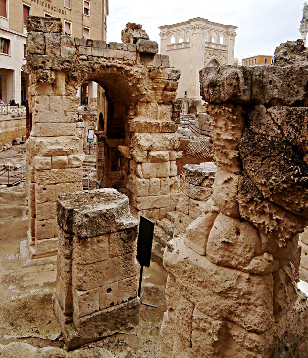 Ornamentation - Roman ruins below street level