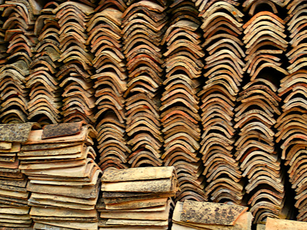 Fast changing Basilicata - Old Roof Tiles