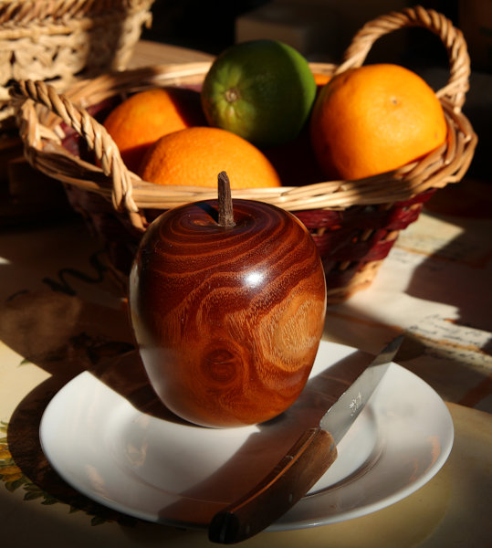 Villelongue - Turned Apple made of Osage Orange