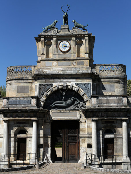 Anet - Gatehouse
