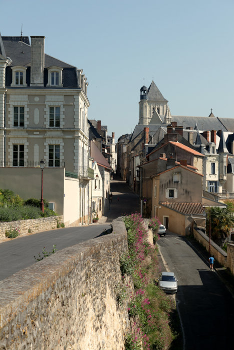 Saumur - Steep hill up to Thouars