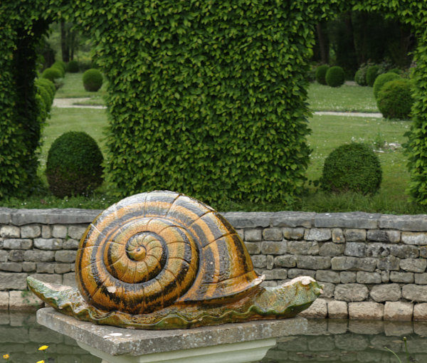 Discovery near Melle - Garden Art at Chateau Dampierre